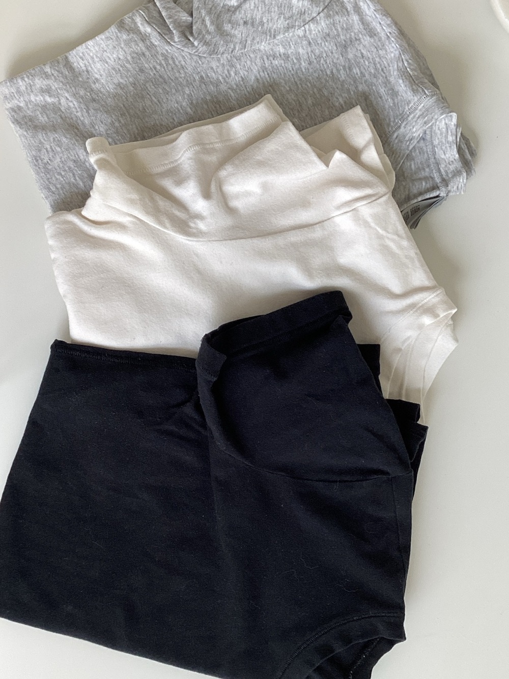 SKIMS Fits Everybody T-Shirt Set - Black, White & Gray
